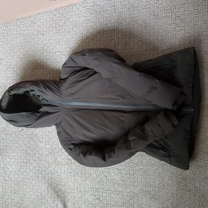 Lululemon winter jacket, size 4
